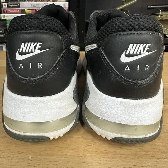 Nike Air Max Running Shoes Womans Size 8.5 Black White Athletic Sneakers Comfort - Picture 5 of 6